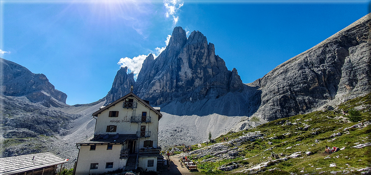 foto Rifugio Zsigmondy-Comici